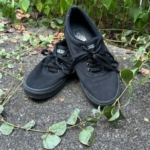 Vans Men's Classic Black Sneakers